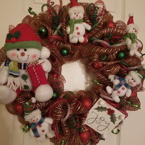 CHRISTMAS wreath, 21" inch. "Snowman and friends